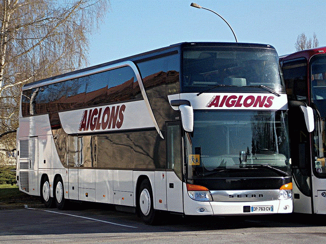 transports en autocars Voyages Aiglons