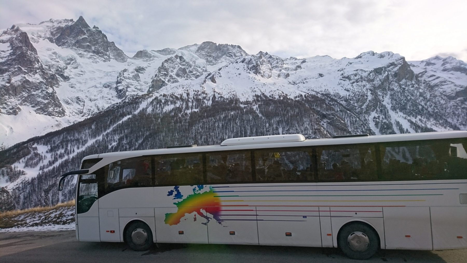Transport en autocar :  Voyages Aiglons Organisateur de voyages